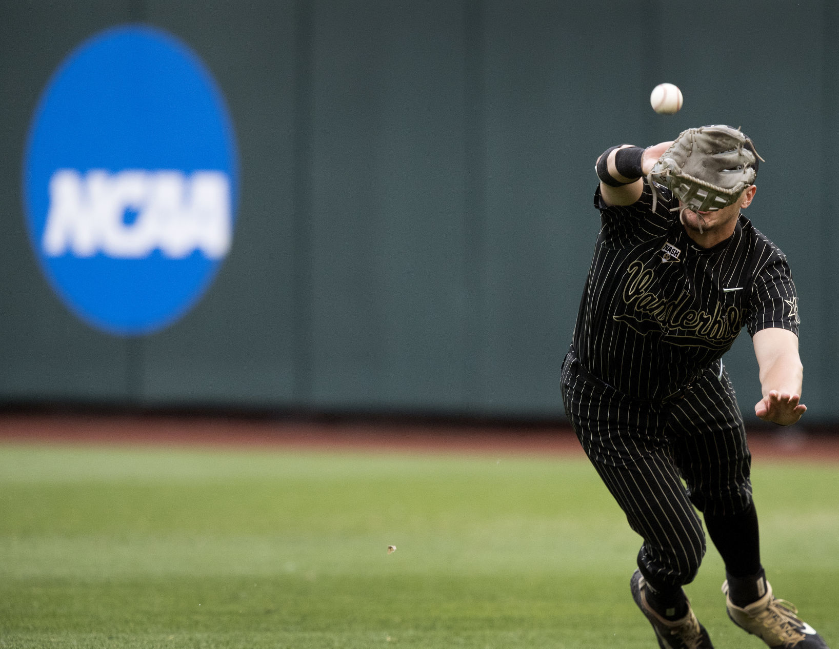 Michigan vs. Vanderbilt, 6.25